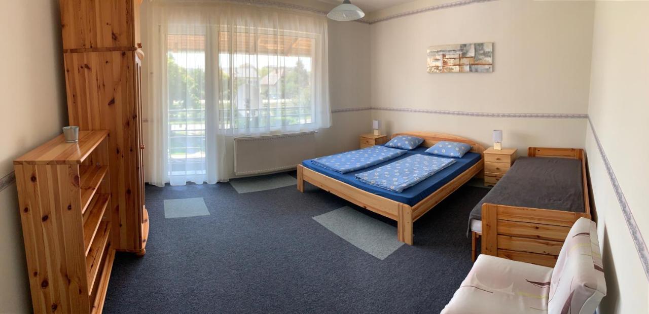 Akos Haz Villa Siófok Exteriör bild
